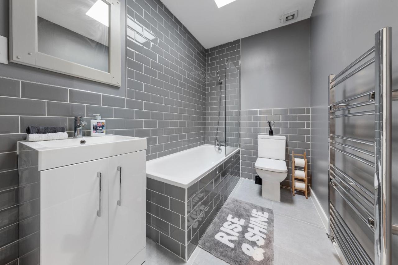 Sleep 4 In Hoxton Near Shoreditch Liverpool St Rw6 London Exterior photo