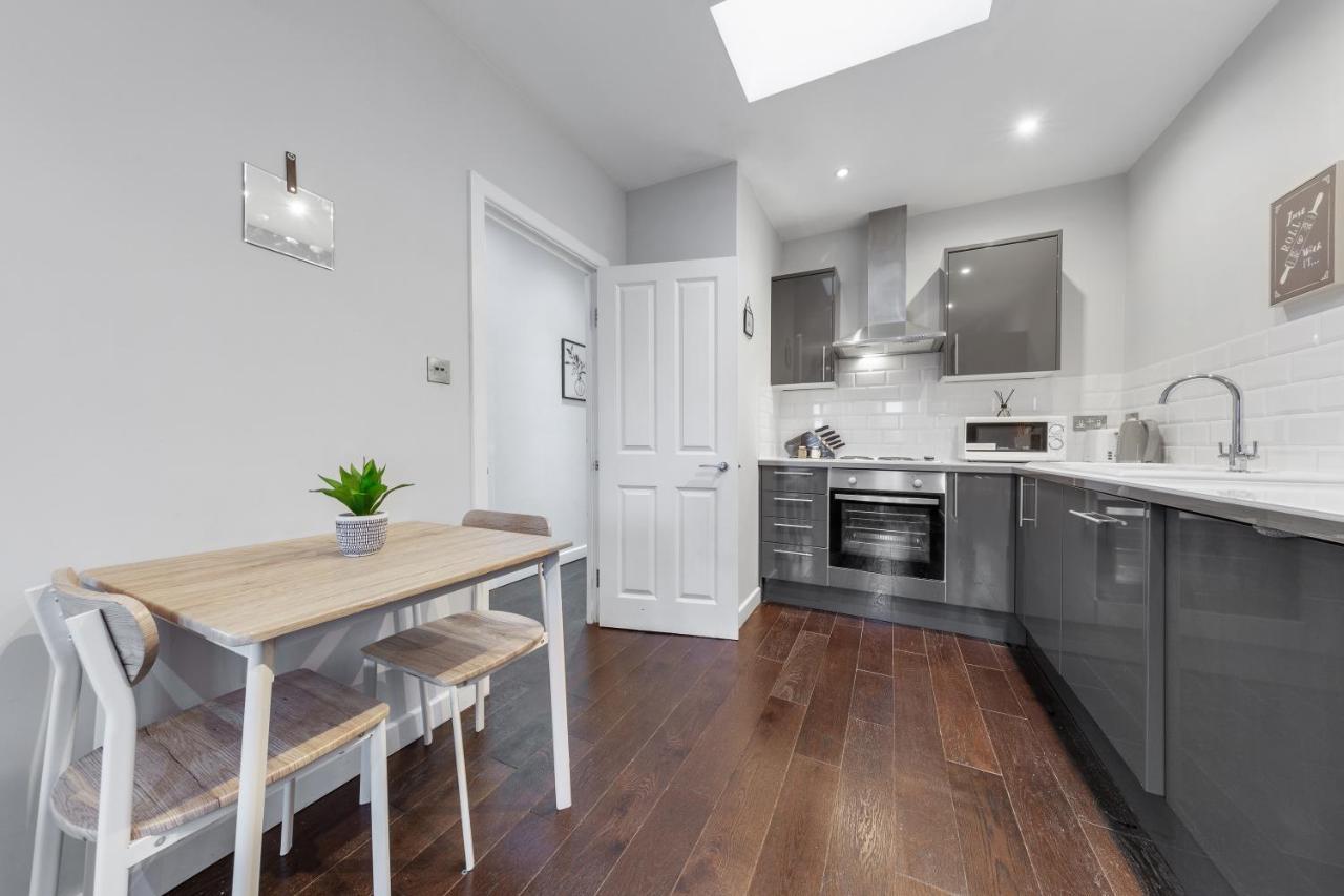 Sleep 4 In Hoxton Near Shoreditch Liverpool St Rw6 London Exterior photo